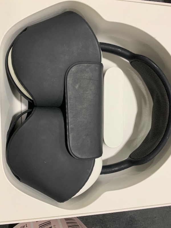 Photo 1 of Apple AirPods Max Wireless Over-Ear Headphones, Pro-Level Active Noise Cancellation, Transparency Mode, Personalized Spatial Audio, USB-C Charging, Bluetooth Headphones for iPhone - Midnight