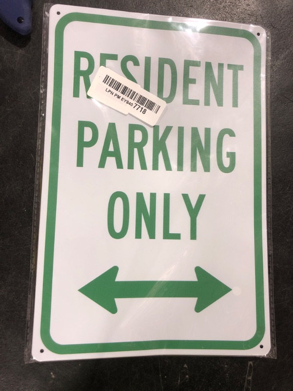Photo 1 of Eletina Warning Sign Resident Parking Only (with Bidirectional Arrow) Sign Business Sign 12X8 Inches Aluminum Metal Tin Sign