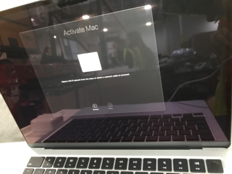 Photo 1 of Apple 2025 MacBook Air 13-inch Laptop with M4 chip: Built for Apple Intelligence, 13.6-inch Liquid Retina Display, 16GB Unified Memory, 256GB SSD Storage, 12MP Center Stage Camera, Touch ID; Sky Blue
