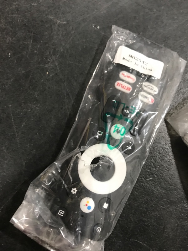 Photo 1 of MECOOL KM2 Replacement Remote Control fit for MECOOL Android 4K HDR Streaming Media Player KM2 Plus,KM7 Plus,KD3, KD5 Smart TV Box