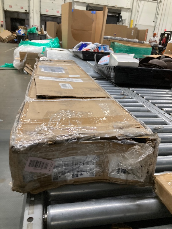 Photo 1 of ***MISSING BOLTS***VEVOR Pallet Forks, 4000 lbs Clamp on Pallet Forks, 60" Total Length Heavy Duty Pallet Forks with Adjustable Stabilizer Bar, Tractor Bucket Forks for Loader Bucket Skid Steer Tractor***MISSING BOLTS***