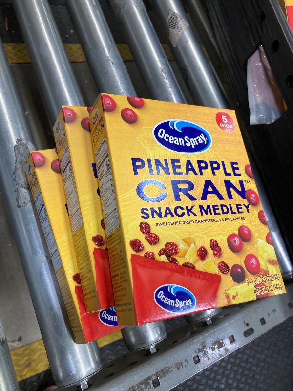 Photo 1 of ***  BB DEC/30/2025****Ocean Spray® Pineapple Cran™ Snack Medley, Cranberry and Pineapple Dried Fruit Snack, 1 Oz Pouches, 5 Count*** PAC 3***