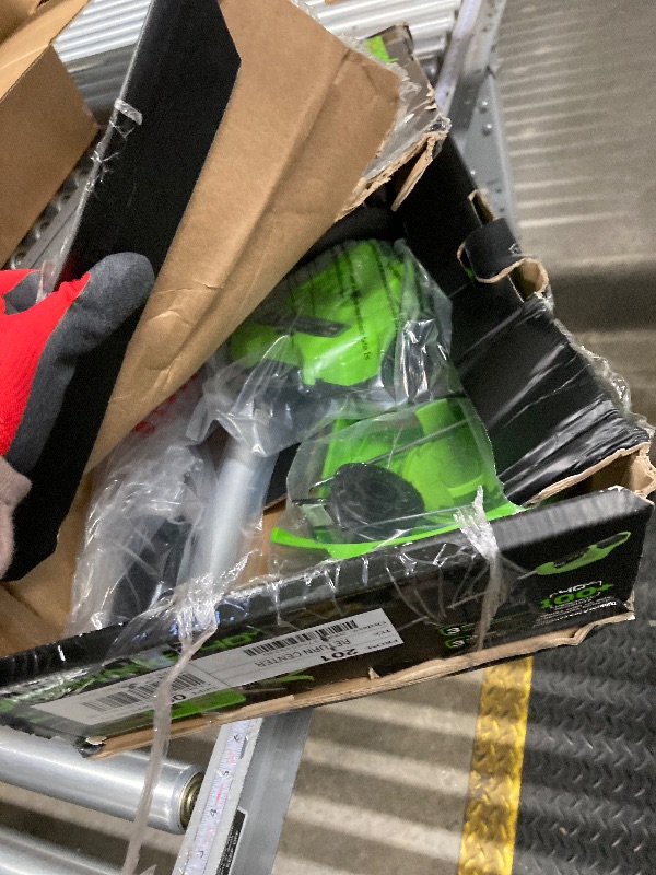 Photo 1 of **MISSING BATTERY***Greenworks 40V 12" String Trimmer with 2.0 Ah Battery & Charger 2101602