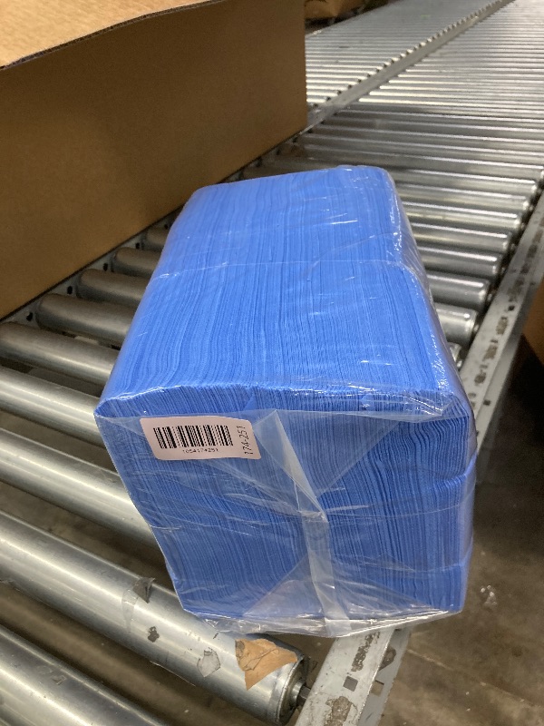 Photo 1 of 100 Pcs/Pack Disposable Bed Sheets, 31" x 71" Non Woven Massage Table Sheets Covers for Spa, Beauty Salon, Tattoos, Hotels, Travel (Blue)