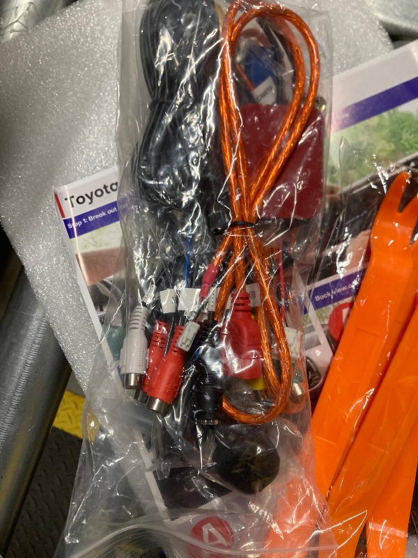 Photo 1 of ***DAMAGED -SELLINGS AS PARTS ONLY*** Wires & Cords ONLY!!! [8Core 4G+64G] For Toyota Tacoma 2016-2022 10.1"