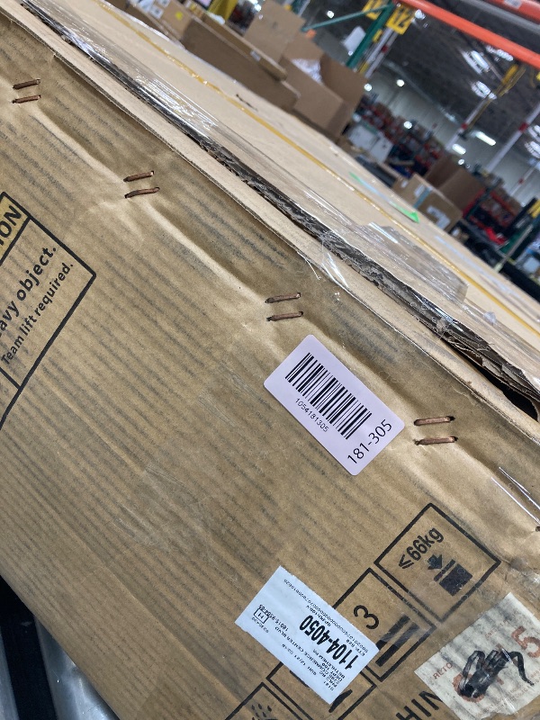 Photo 1 of ***Selling for Parts Only***GUNAITO Lift Top Coffee Table with Storage Cabinet and 2 Compartments for Living Room, white, 31.5''Hx31.5''W in