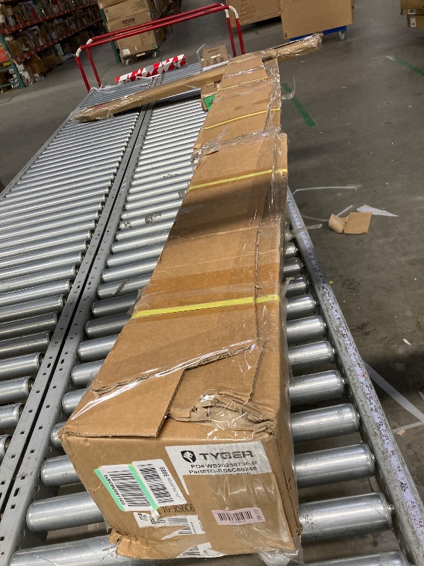 Photo 1 of ***THIS ITEM IS USED, IT IS UNKNOWN IF ANY PARTS ARE MISSING, AND IT IS UNKNOWN IF IT WORKS 100%.***Tyger Auto 6" Riser Running Boards Compatible with 2019-2026 Chevy Silverado GMC Sierra 1500; 2020-2026 2500 3500HD | Crew Cab | TG-RS6C60248 | Side Step R