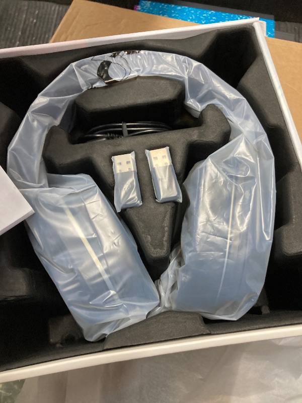 Photo 1 of Turtle Beach Stealth 700 Gen 3 Wireless Multiplatform Amplified Gaming Headset for PS5, PS4, PC, Mobile – 60mm Drivers, AI Noise-Cancelling Mic, Bluetooth, 80-Hr Battery, Dual Transmitters – Black