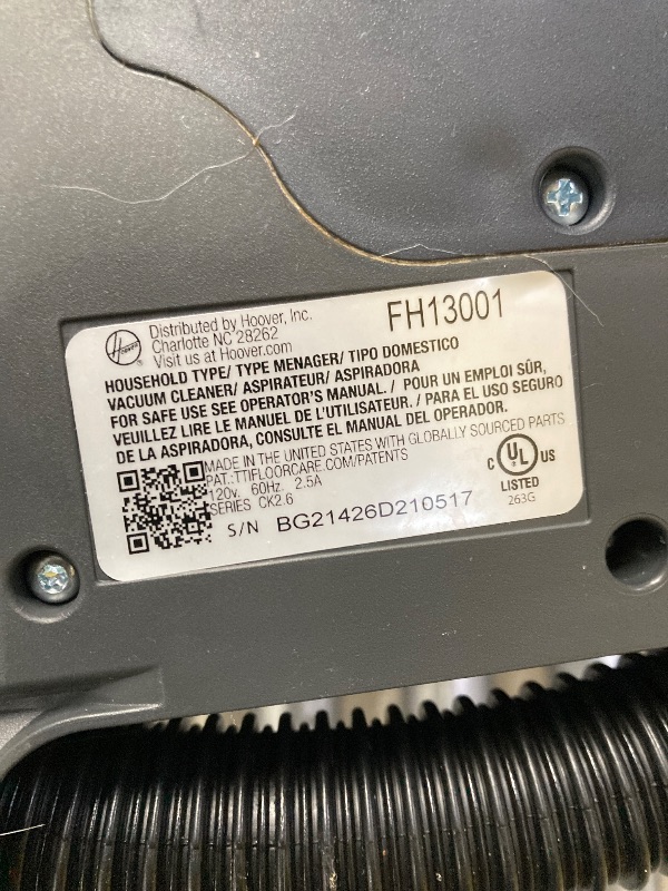 Photo 1 of ***USED, SELLING AS IS CONDITION -AS PARTS ONLY*** 

Hoover PowerDash GO Pet+ Portable Carpet + Upholstery Spot Cleaner Machine, Lightweight Spot and Upholstery Shampooer Machine, Pet Stain Remover, Pair with Hoover Portable Spot Cleaner Solution