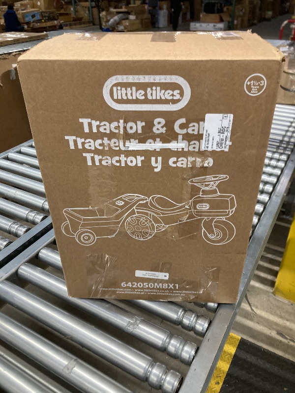 Photo 1 of ***MISSING PARTS -SELLING AS PARTS ONLY***
Little Tikes Tractor & Cart, Foot-to-Floor Ride-On, for Boys and Girls Ages 1-5 Years