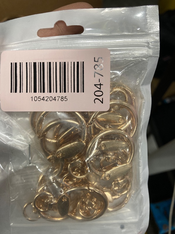 Photo 1 of 15 Pcs Round Spring Snap Hooks Metal Lobster Claw Clasps Swivel Lanyards Trigger Snap Hooks Strap Eyelet O Rings Buckle for Jewelry Purse Making DIY Bags Keychain Key Rings Art Crafts (Gold)