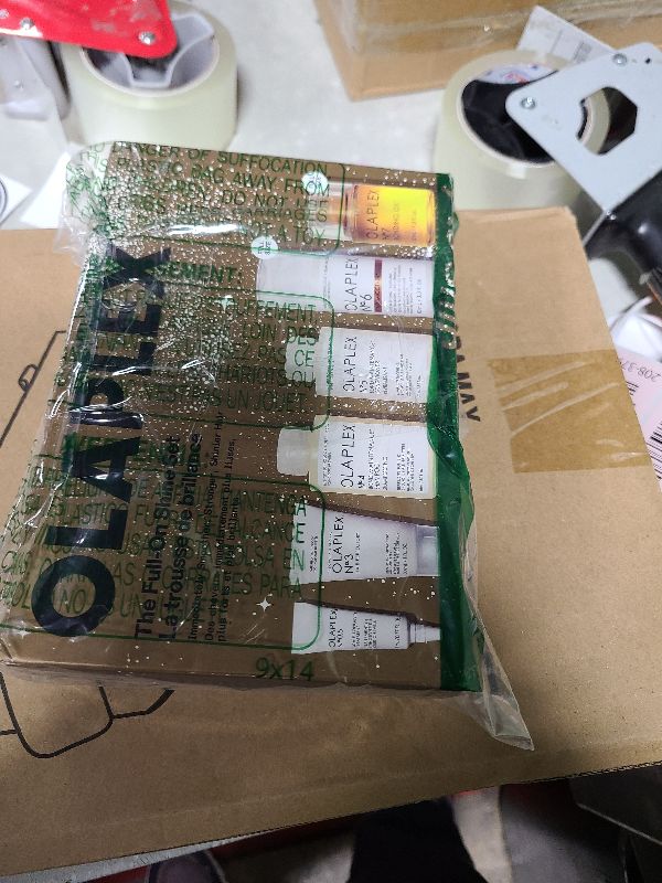 Photo 1 of Olaplex Full On Shine Hair Gift Set Limited Edition Gift Set with Hair Perfector, Shampoo & Conditioner, Scalp Treatment & Full Sized Bond Smoother Bonding Oil for Shiny Smooth, Strong Hair in One Use