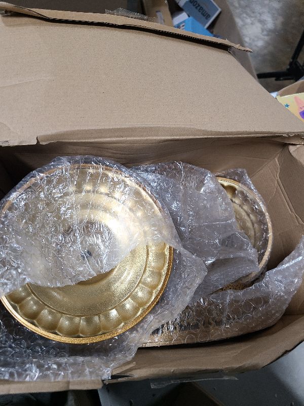 Photo 1 of 3 Pcs Cake Stand Set Round Cake Stand with Crystal Bling Pendants Dessert Table Display Set for Wedding Event Birthday Party Dessert Table(Gold)