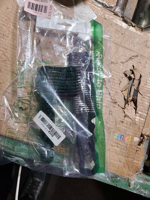 Photo 1 of 2 Pcs Blend Friend Fade Comb, Barber Fade Comb, fade comb for men haircut, Uitable for Home, Salon Use, Compatible With all Hair Clippers Barber Accessories (Black)