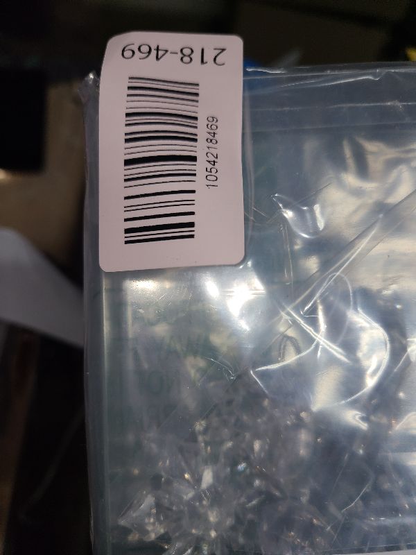 Photo 1 of 18pcs Christmas Tree Decoration Crystal Ornaments - Hanging Acrylic Christmas Snowflake Icicle Drop Crystal Ornaments for Xmas Tree Winter New Year Party Supplies