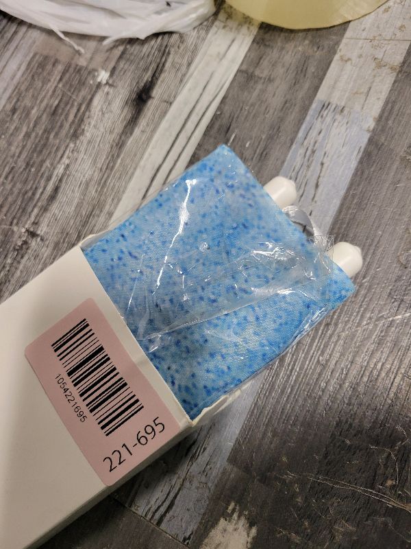 Photo 1 of 2 Pcs Christmas Porch Banners Winter Gnome Porch Sign Christmas Hanging Welcome Banner Flag Snowflake Xmas Welcome Banners for Home Door Decor Outdoor Indoor Holiday Party Supplies 71 x 12 Inch