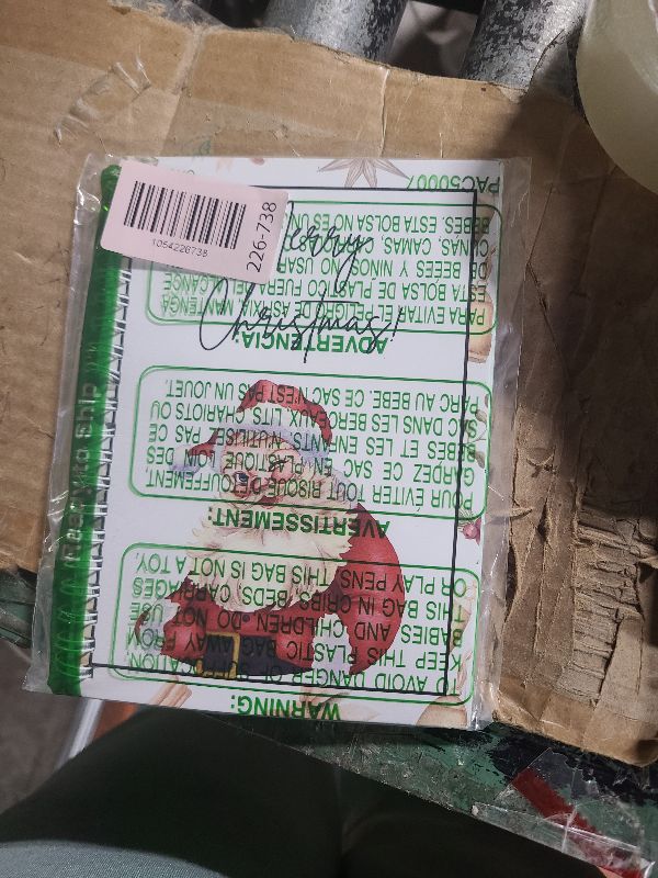 Photo 1 of 12Pages Christmas Gift Card Book - Surprises On Every Page,Diy Spiral-Bound Merry Christma College Survival Gift Card Book Holder,Diy Personalized Xmas Gifts For Family,Friends,Students (Santa Claus)