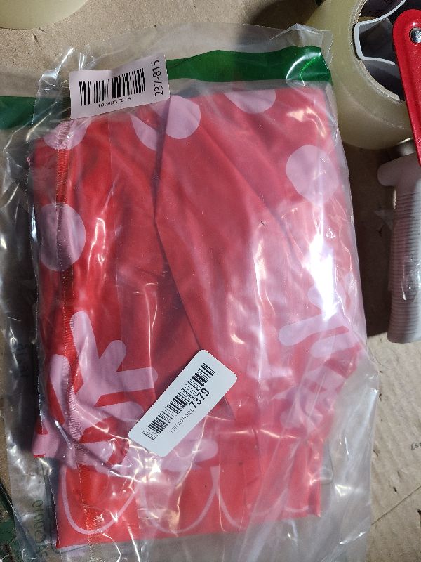 Photo 1 of 2 Pcs 22 Inch Inflatable Christmas Ornaments Large Inflatable Christmas Balls Outdoor Giant PVC Blow Up Xmas Ornaments Balls for Xmas Lawn Yard Garden Porch Front Door Holiday Decorations (Red)