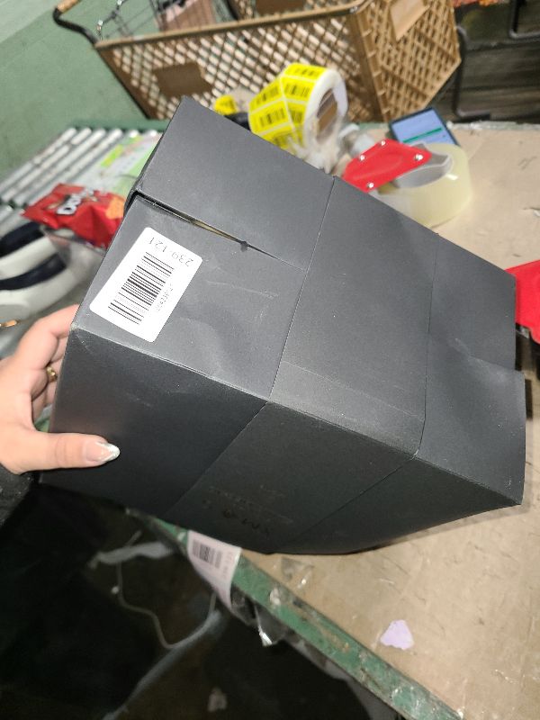 Photo 1 of 18PCS Champagne Gold Velvet Christmas Ornaments Set – Large Matte Flocked Shatterproof Baubles for Xmas Tree Decoration, Luxury Hanging Ornaments for Holiday & Home Décor (Gold, 3 Inch / 8 cm)