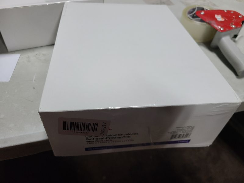 Photo 1 of #8 Double Window Security Check Envelopes, No.8 Double Window Bussiness Envelopes Designed for QuickBooks Checks - Computer Printed Checks - 3 5/8 X 8 11/16 (NOT for INVOICES) - 24 LB - 500 PACK
