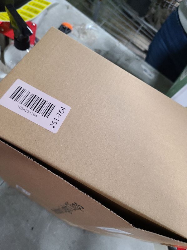 Photo 1 of 100 Pack C7 C9 Christmas Lights Spring Clips, – Quick Spring Clips for E12 E17 Socket, C6 Mini Lights Outdoor Roofline Gutter Fence Hanging Hooks Weatherproof Light Holders for Christmas Decor