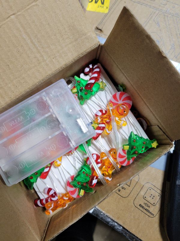Photo 1 of 15FT 40 LED Christmas Lights Battery Operated Christmas Tree Candy Cane Gingerbread Man Candy String Lights, Xmas Christmas Lights Indoor for Christmas Tree Decorations Home Table Holiday Decor Gifts