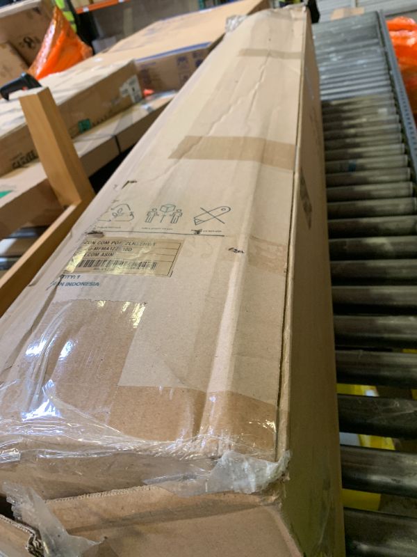 Photo 1 of Zinus 10 Inch Queen Green Tea Memory Foam Mattress [New Version], Fiberglass Free, Medium Firm Feel, Zoned Pressure Relief, Certified Safe Foams & Fabric, Mattress in A Box