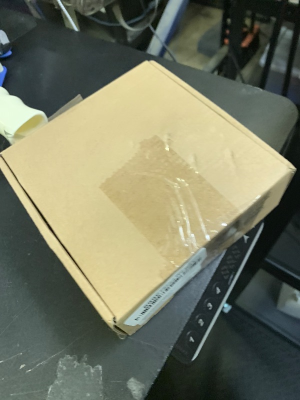 Photo 1 of 1 Pack Adjustable Garage Parking Sensor Aid with with Red/Yellow/Green LED Display, Garage Parking Aid Set Stop Distance 6"–6 ft, Battery (Not Included) or USB Powered, No-Drill Installation (Black)