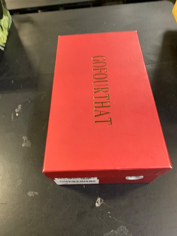 Photo 1 of womens heels size 8.5