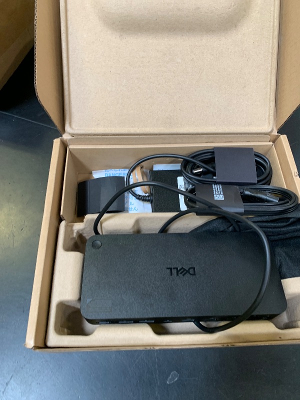 Photo 1 of Dell Pro Dock WD25 - USB Type-C with DP Alt Mode Connector, DisplayPort/HDMI/USB 3.2 Gen2 Connectivity, Up to 100-Watt Power delivery - Black