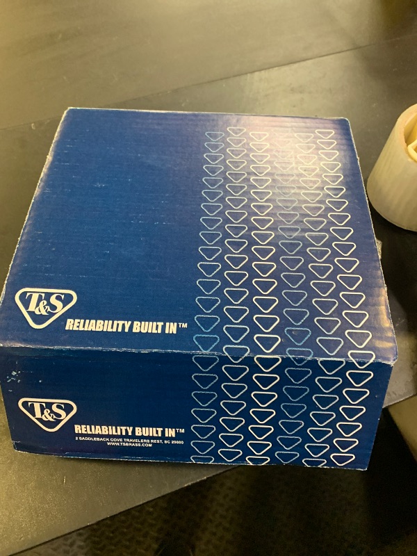 Photo 1 of T&S Brass EB-0108-H High-Flow Jet Spray Valve for International Pre-Rinse Units