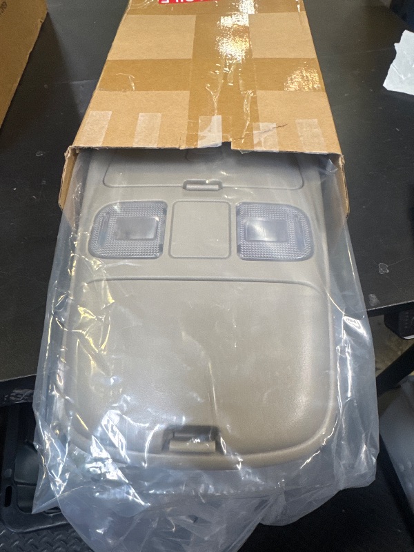 Photo 1 of Yunnergo Overhead Console Dome Map Reading Light Lamp Compatible with R-A-M 1500 2500 3500 1998-2002 SN96TL2AA (High Configuration)