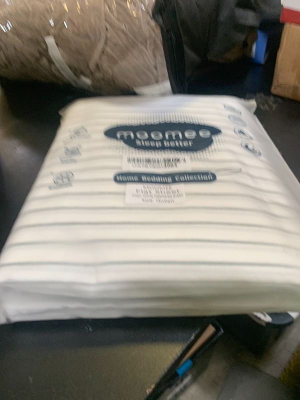 Photo 1 of MooMee Stripes Flat Top Sheet Only 100% Washed Cotton Linen Like Textured Breathable Durable (White Heathered Green Wide Stripes, Queen)