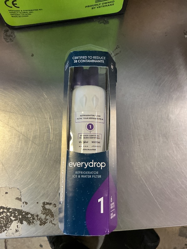 Photo 1 of everydrop by Whirlpool Ice and Water Refrigerator Filter 1, EDR1RXD1, Single-Pack , Purple