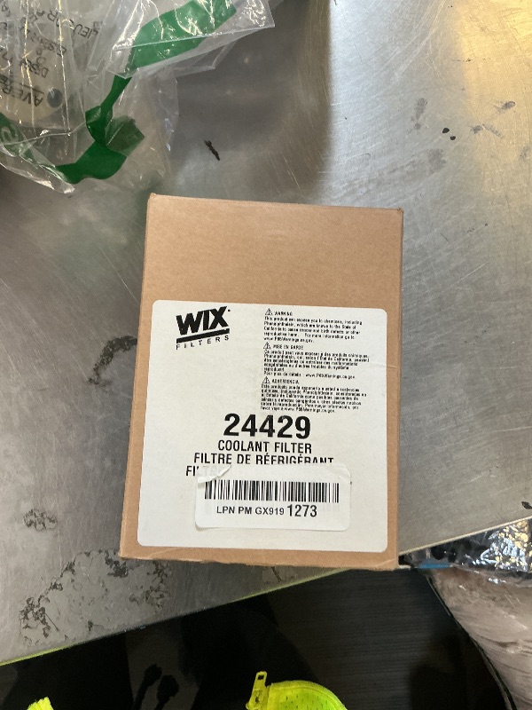 Photo 1 of Wix WIX33393 WIX Filters - Heavy Duty Spin-On Fuel Filter, Pack of 1