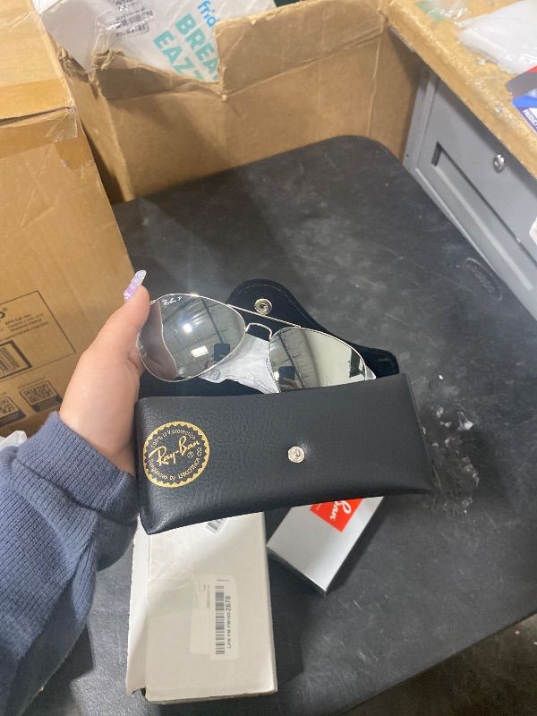 Photo 1 of Ray-Ban Unisex RB3025 Classic Polarized Aviator Sunglasses, Silver/Polarized Grey Mirrored Silver, 58 mm