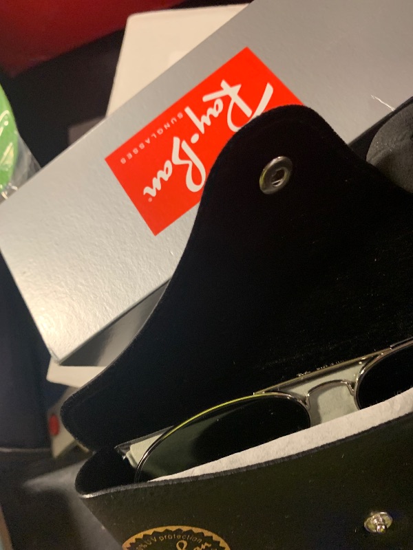 Photo 1 of Ray-Ban Unisex RB3025 Classic Polarized Aviator Sunglasses, Silver/Polarized Grey Mirrored Silver, 58 mm