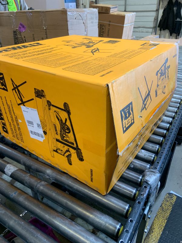 Photo 1 of DEWALT 15 Amp 8-1/4 in. Compact Portable Jobsite Table Saw (DWE7485)