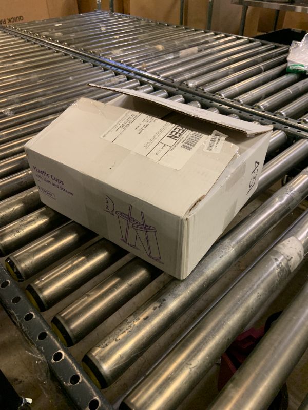 Photo 1 of 100 Pack 24 oz Clear Plastic Cups with Strawless-Sip-Lids, Disposable Cups Plastic Iced Coffee Cups, To Go Cups with Sip Through Lids for Smoothie, Milkshake, Cold Drinks for Party, Wedding, Event