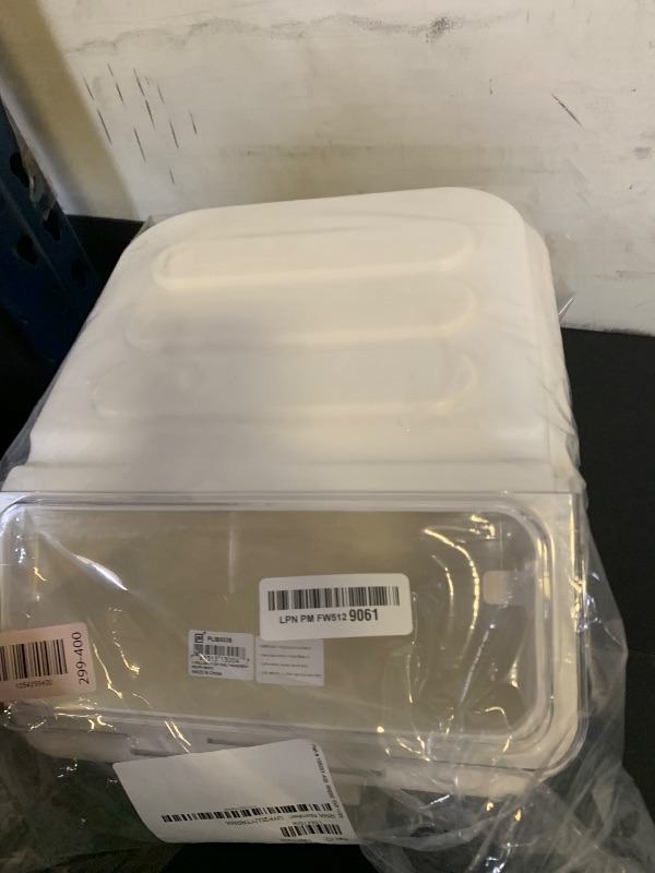 Photo 1 of Thunder Group PLIB002S Shelf Ingredient Bin 2 Gallon (40 Cup) 11-3/4" X 14-1/2" X 8-5/8"