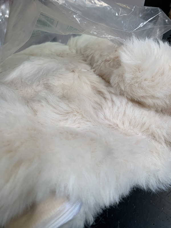 Photo 1 of Roscloud Kid Rabbit Plush White Full 3 PC Bread Grid Sheet Set with Extra Soft Plush Velvet Flannel Fluffy Fuzzy (Fitted Sheet x 1, Pillowcase x 2)