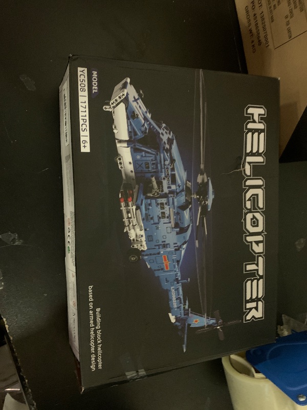 Photo 1 of Helicopter Building Block Model - 1711pcs