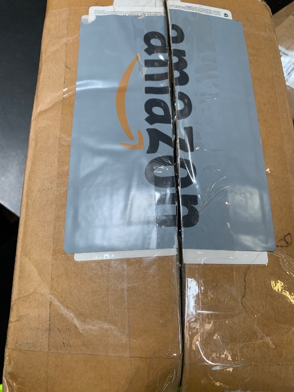 Photo 1 of VEVOR Programmable LED Sign, P5 Full Color LED Scrolling Panel, DIY Custom Text Animation Pattern Display Board, Bluetooth APP Control Message Shop Sign for Store Business Car Advertising, 33"x8"