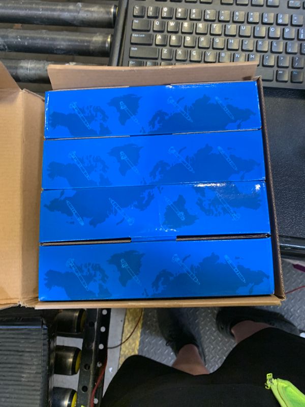 Photo 1 of INGKAN 4pcs D24 Fuel Injectors Fits for Bobcat D24 Doosan Delphi Applicable OE 400903-00074D 7275454 28337917 Aftermarket Parts