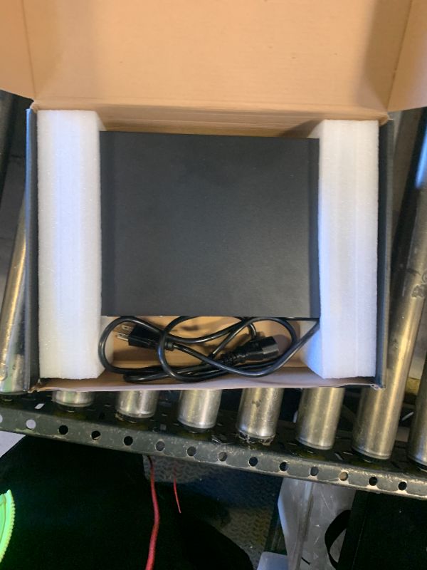 Photo 1 of 8 Port 10G Ethernet Switch Unmanaged,with 8X 10Gb Base-T Ports, NICGIGA 10Gbps Network Switch Easy for 10G NAS,PC,WiFi7 Router,10G Adapter/NIC. Desktop or 19-inch Rack Mount, Plug and Play.