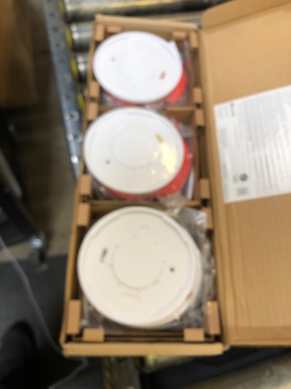 Photo 1 of Kidde  And Carbon Monoxide Detector, 10-YearBatteryPowered, with Voice Alerts, LED Status Lights, 85 dB Alarm, 5 inches, 3-Pack