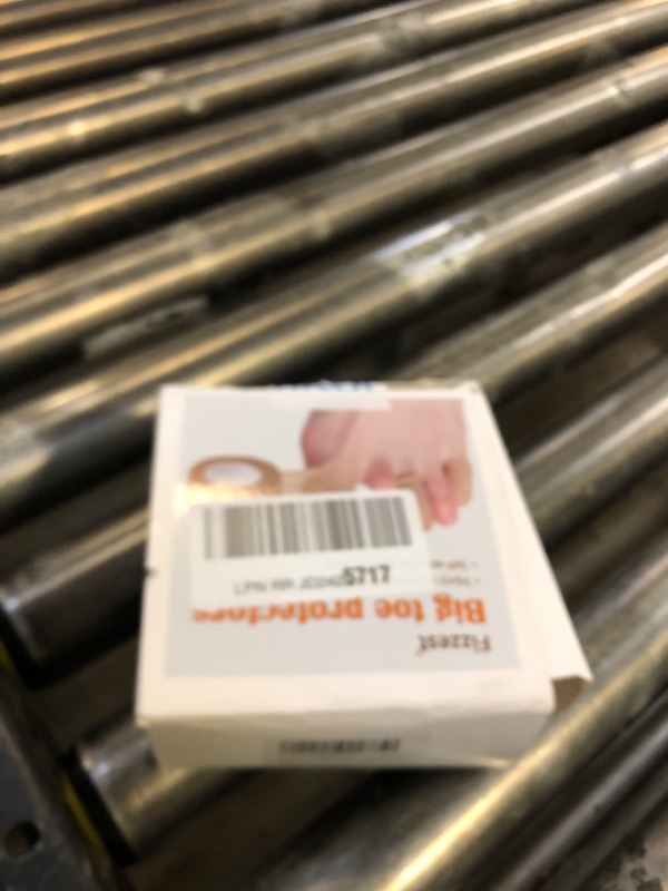 Photo 1 of Fizzest Broken Big Toe Little Toenail Protectors Women Men?Runners Big Toe Caps Covers Bandage?Toe Guards for Feet Sleeve?Toe Cushions for Pain Relief?Ingrown Toenail Treatment?Corn Removers for Toes