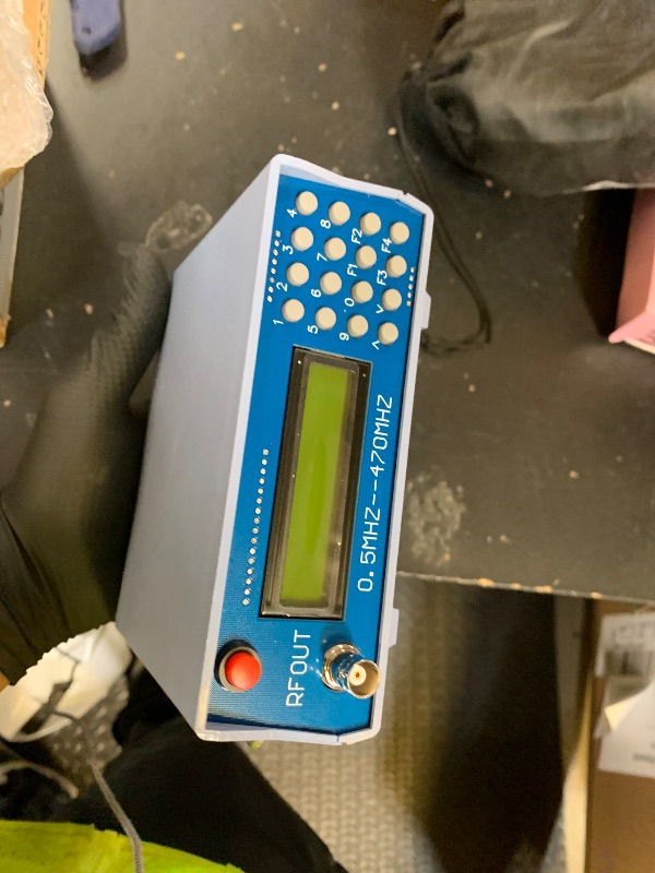 Photo 1 of 0.5MHZ?470MHZ Generator,RF Generator Audio Modulation Source Conditioning Radio 800Hz,Analog Sub-Tone Digital Sub-Tone,for Aviation/Communication/Manufacturing