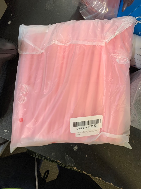 Photo 1 of "The best MOON Jumbo Heart shaped Pink Straws, Disposable Plastic Drinking Cute Individually Wrapped Perfect for Smoothies, Boba, Milkshakes, Birthday, Bridal shower, Galentines day Decorations 50pcs