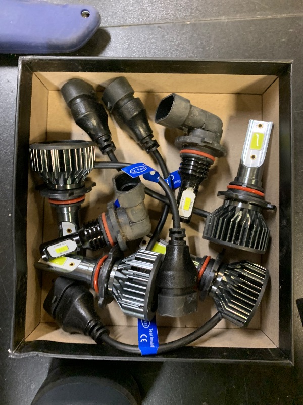 Photo 1 of AMXTOBUB compatible with DODGE RAM 1500 2500 3500 With Projector 2016 2017 2018 Bulbs High Beam Low Beams Fog Lights, Pack of 6